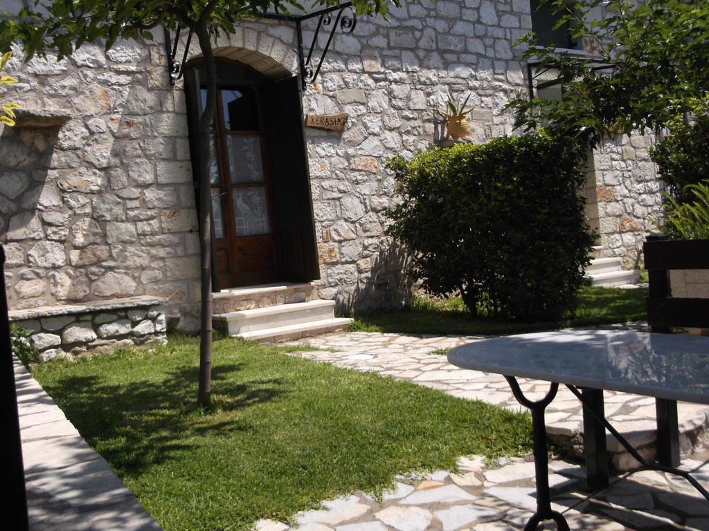 Sivros Stone Cottages Exterior photo