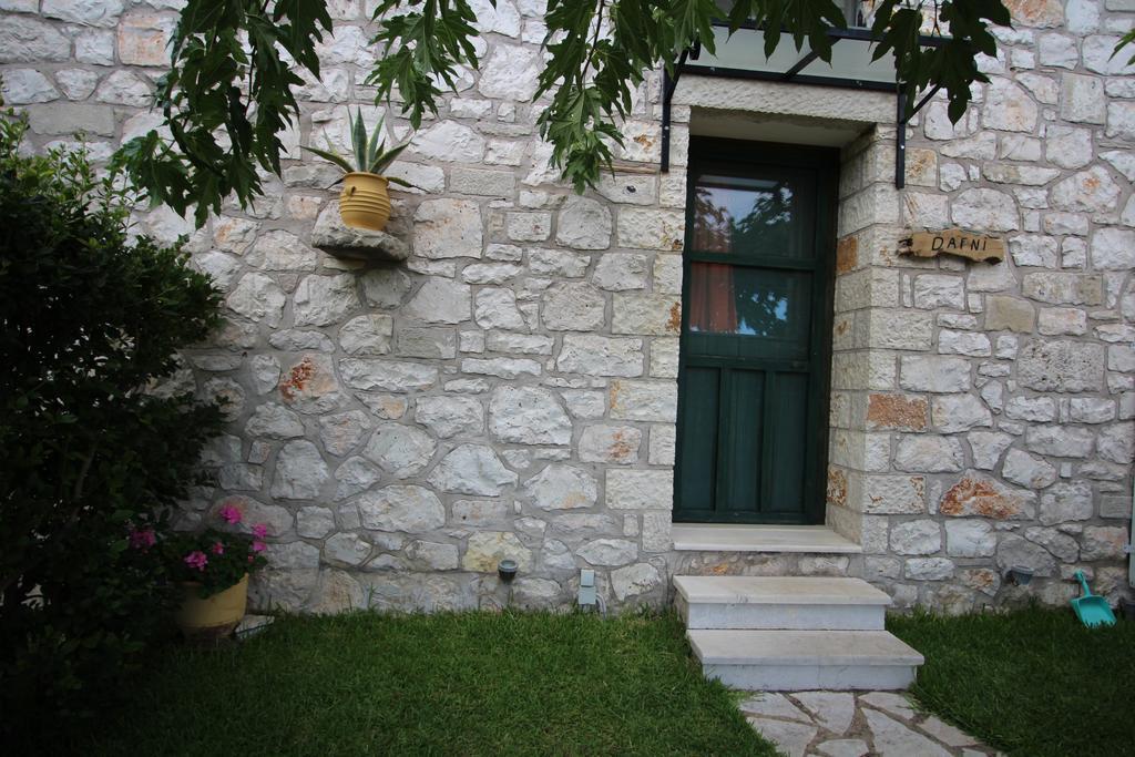 Sivros Stone Cottages Exterior photo